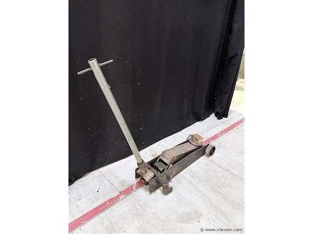 Profesionel krik auto - afbeelding 3 van  3