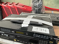 Professional cd-players (2x) - afbeelding 4 van  5