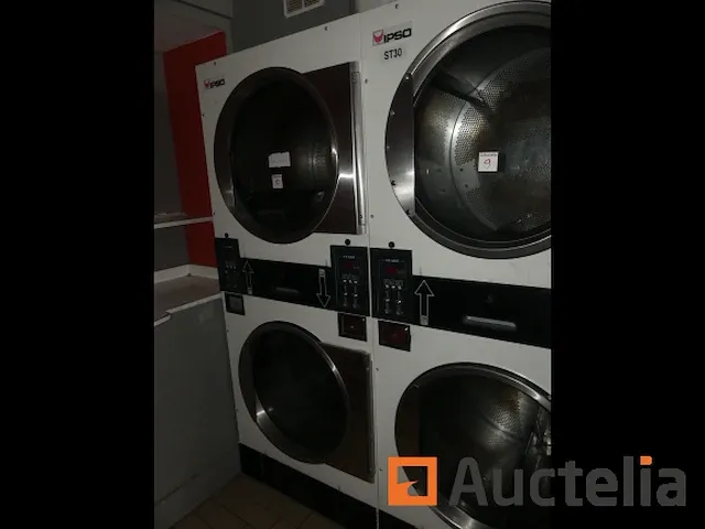 Professionele droger dubbel 2 x 30 kg met muntautomaten stukken ipso st30 - afbeelding 1 van  11