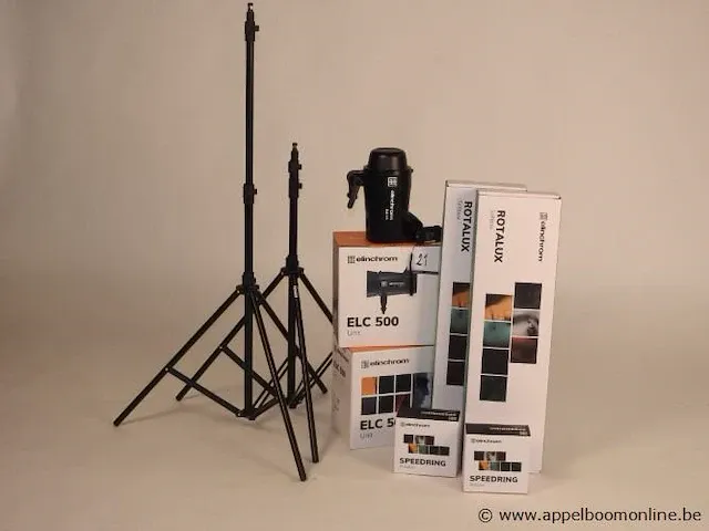 Professionele fotografieset bestaande uit : 2x flitser elinchrom elc500, 2 statieven, 2 softboxen, 2 speedrings en zender - afbeelding 1 van  1
