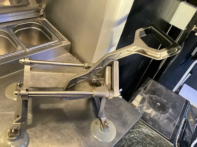 Professionele frietsnijder hendi - afbeelding 5 van  8