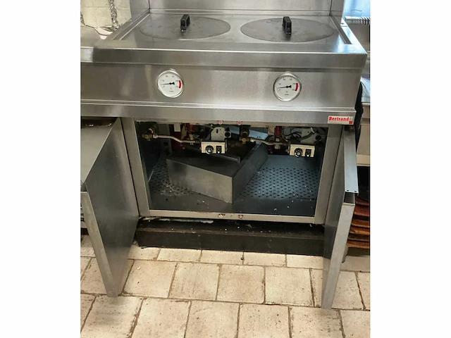 Professionele friteuse bertrand - afbeelding 5 van  6