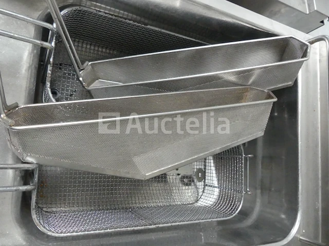 Professionele friteuse nefg92115 - afbeelding 2 van  8
