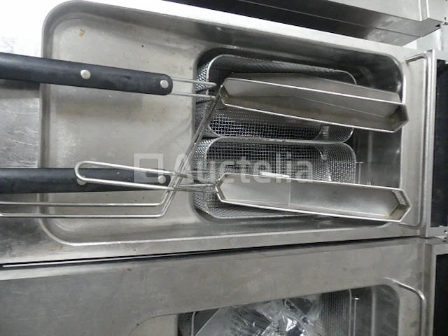 Professionele friteuse nefg92115 - afbeelding 6 van  8