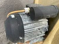 Professionele friteuse perfecta - afbeelding 10 van  20