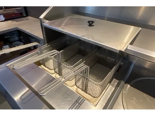 Professionele friteuse perfecta - afbeelding 19 van  20