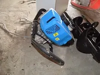 Professionele grondboor hbm met benzinemotor 58cc met 3 boren - afbeelding 4 van  8