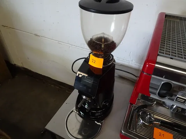 Professionele koffie molen - afbeelding 1 van  3
