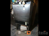 Professionele roestvrijstalen vaatwasser so.we.bo 824 qc - afbeelding 1 van  3