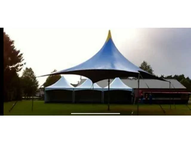 Professionele sheltertent 10x10 meter inclusief zeildoek, palen, spanbanden, piketten - afbeelding 1 van  7