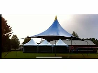 Professionele sheltertent 10x10 meter inclusief zeildoek, palen, spanbanden, piketten - afbeelding 1 van  7