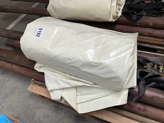 Professionele sheltertent/luifel 7,5x12,5 meter inclusief zeildoek, palen, spanbanden, piketten - afbeelding 5 van  7