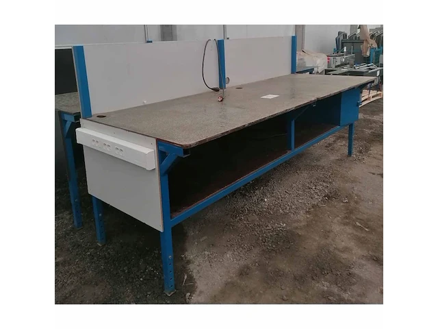 Professionele werktafel / magazijntafel/ werkbank 3m - afbeelding 1 van  1