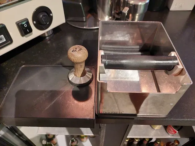 Proffesioneel koffiezetapparaat la nuova era g.a eredi 8 co mod altea wood 2 gr - afbeelding 2 van  11