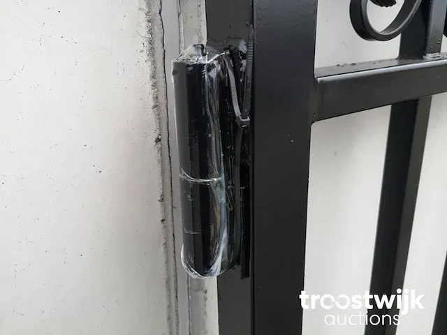 Profielstalen poort - effen design - afbeelding 6 van  7