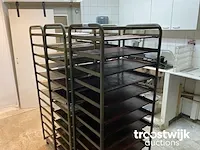 Profielstalen transportkar voor bakplaten - afbeelding 2 van  3