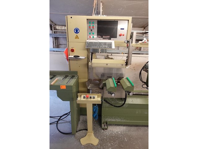 Profielverstekzaagmachine soenen hendrik - afbeelding 3 van  9