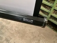 Projectiescherm innox op 3-pikkel statief - afbeelding 4 van  6