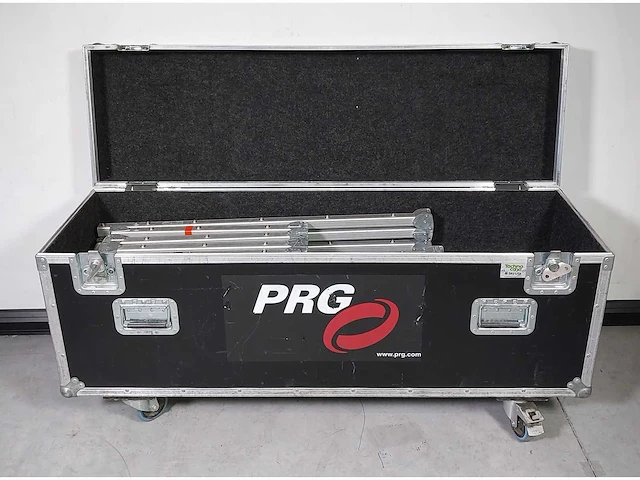 Projection screen 16/9 372x210 front&retro w/screen frame 392x230 - afbeelding 10 van  16