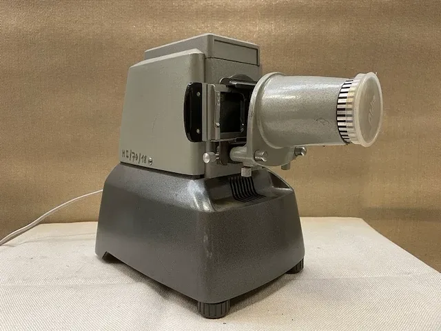 Projector aldis - afbeelding 1 van  4