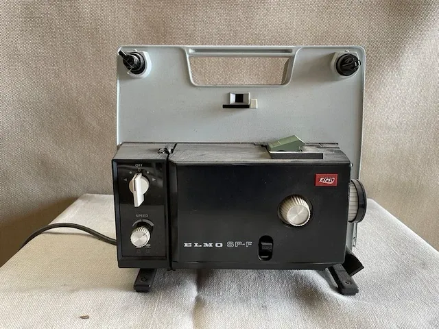 Projector elmo - afbeelding 1 van  3