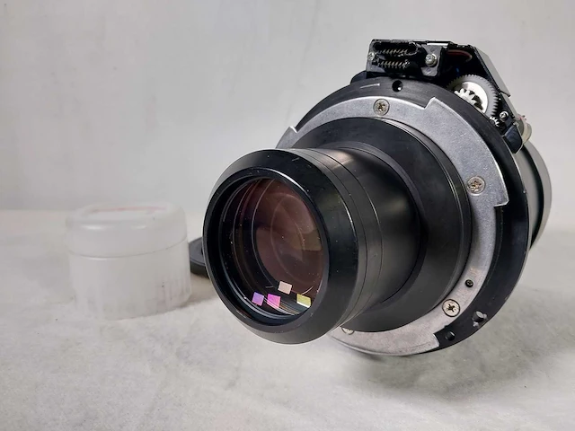 Projector lens panasonic 1.7-2.4:1 (et-d75le20) - afbeelding 3 van  7