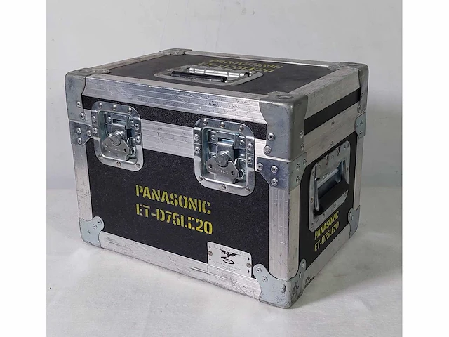 Projector lens panasonic 1.7-2.4:1 (et-d75le20) - afbeelding 7 van  7