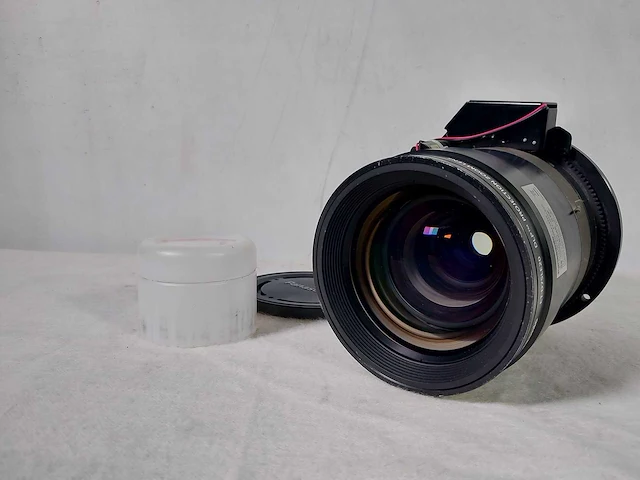 Projector lens panasonic 1.7-2.4:1 (et-d75le20) - afbeelding 5 van  7