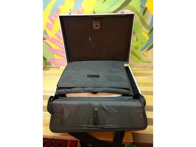 Projector nec - afbeelding 1 van  6