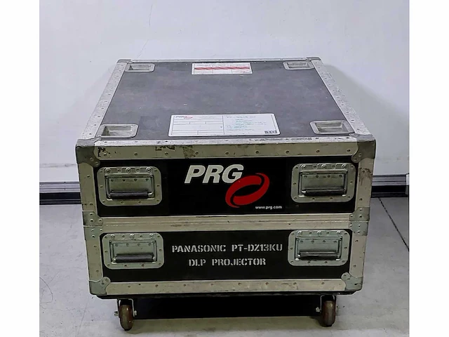Projector panasonic pt-dz13ku - afbeelding 2 van  11