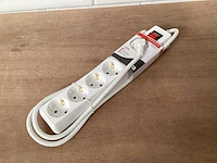 Promax stekkerdoos 5 voudig met schakelaar (30x) - afbeelding 3 van  6
