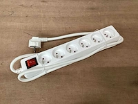 Promax stekkerdoos 6 voudig met schakelaar (30x) - afbeelding 3 van  5