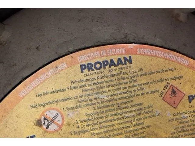 Propaangasfles - afbeelding 2 van  2