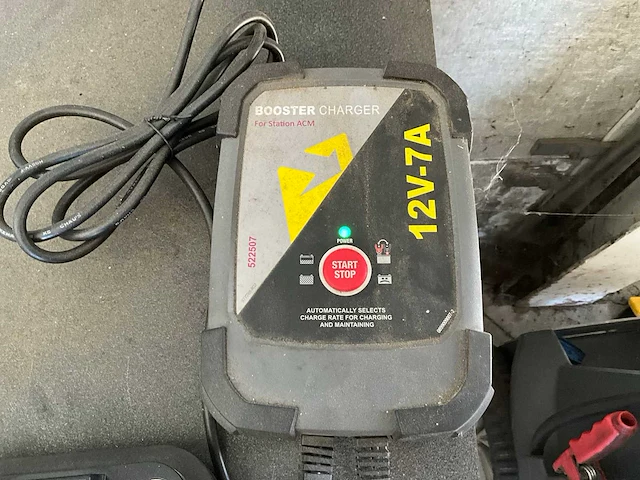 Propulstation booster 12/24v 3200/1600ca - afbeelding 8 van  18