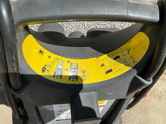 Propulstation booster 12/24v 3200/1600ca - afbeelding 16 van  18