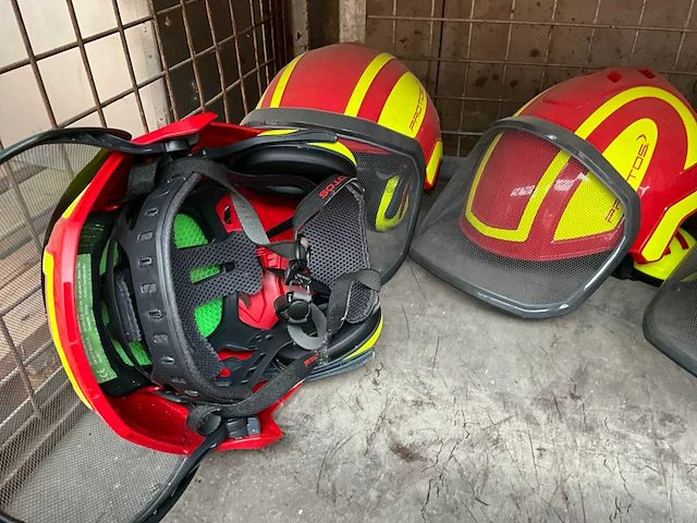 Protos cl helmen (6x) + voetbescherming - afbeelding 8 van  11