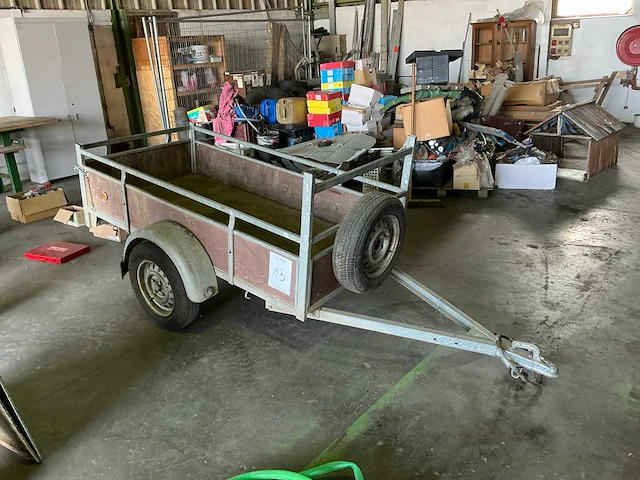 Pts aanhangwagen - afbeelding 1 van  8