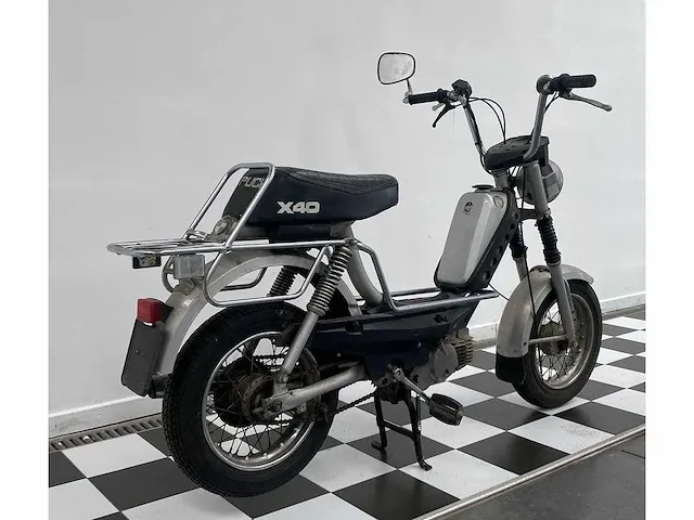 Puch - x40 - motorfiets - afbeelding 6 van  7