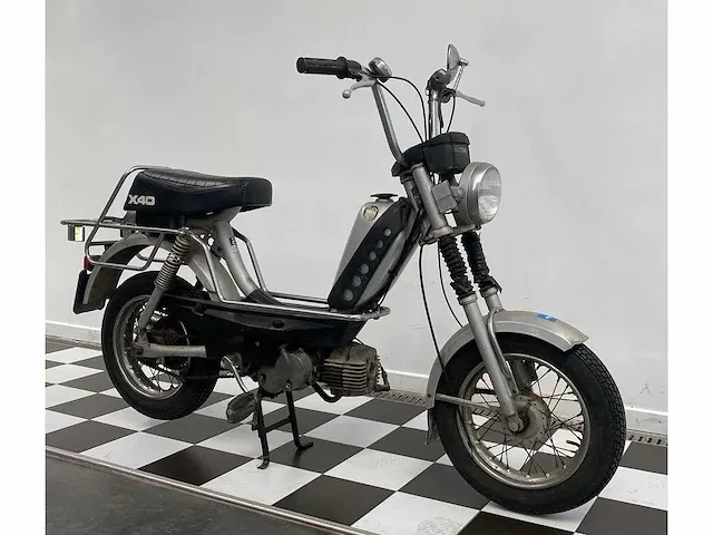 Puch - x40 - motorfiets - afbeelding 7 van  7