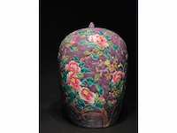 Purple-ground famille rose ‘dayazhai’ vase - porcelain - china - guangxu or republic of china (1912-1949) - afbeelding 1 van  25