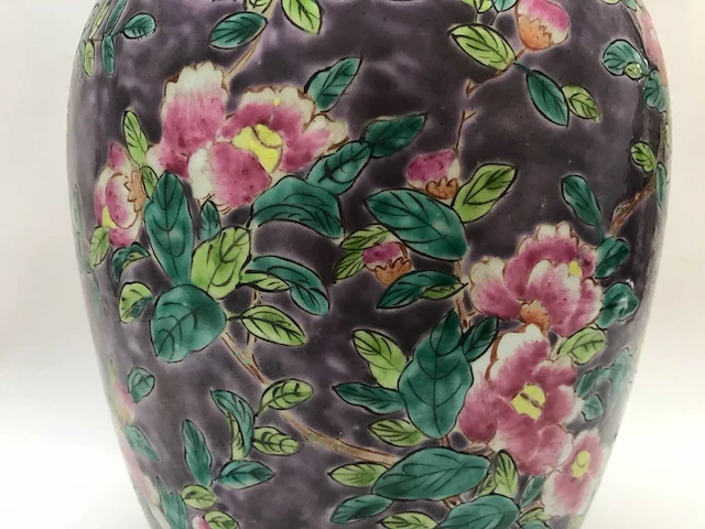 Purple-ground famille rose ‘dayazhai’ vase - porcelain - china - guangxu or republic of china (1912-1949) - afbeelding 22 van  25