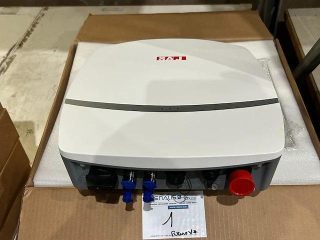 Pv grid-connected inverter saj / neiuw - afbeelding 1 van  6