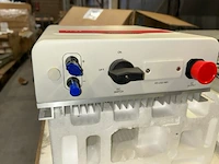 Pv grid-connected inverter saj - afbeelding 2 van  4