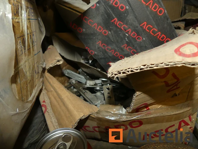 Pvc chassis hardware (grote hoeveelheid) - afbeelding 15 van  27