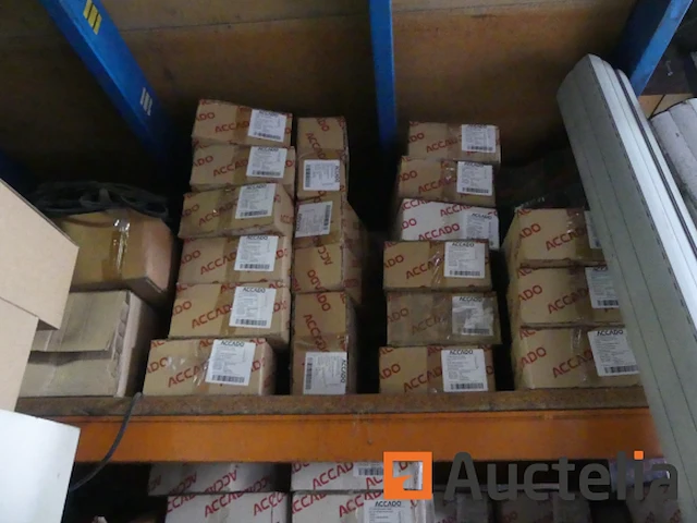 Pvc chassis hardware (grote hoeveelheid) - afbeelding 17 van  27