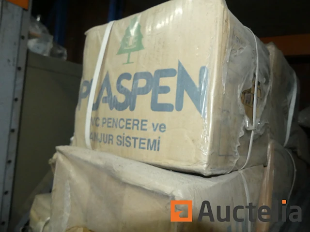 Pvc chassis hardware (grote hoeveelheid) - afbeelding 21 van  27