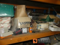 Pvc chassis hardware (grote hoeveelheid) - afbeelding 24 van  27