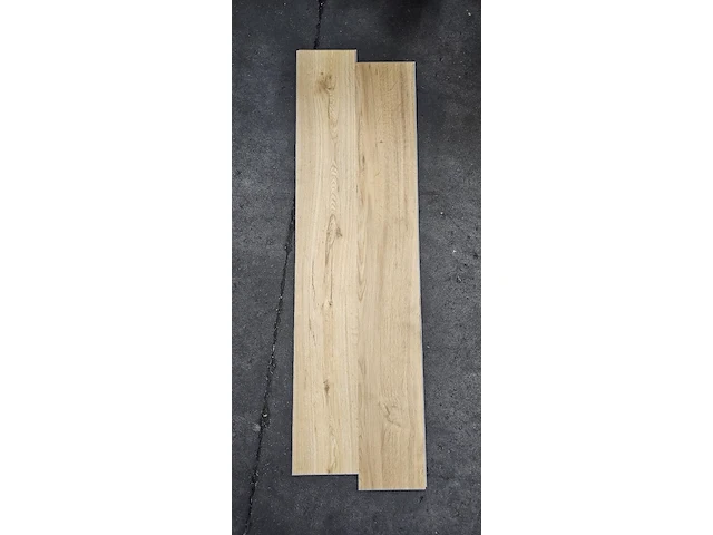 Pvc click geïntegreerd ondervloer 110m² - afbeelding 1 van  5