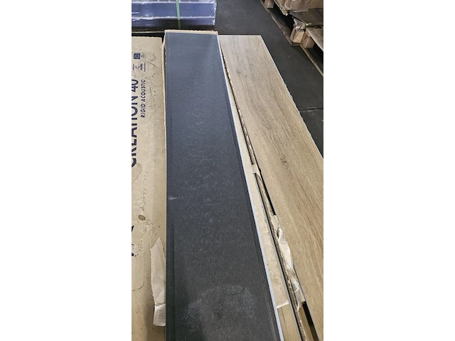 Pvc click geïntegreerd ondervloer 20m² - afbeelding 4 van  5