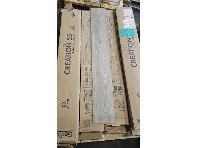 Pvc click geïntegreerd ondervloer 48m² - afbeelding 3 van  5